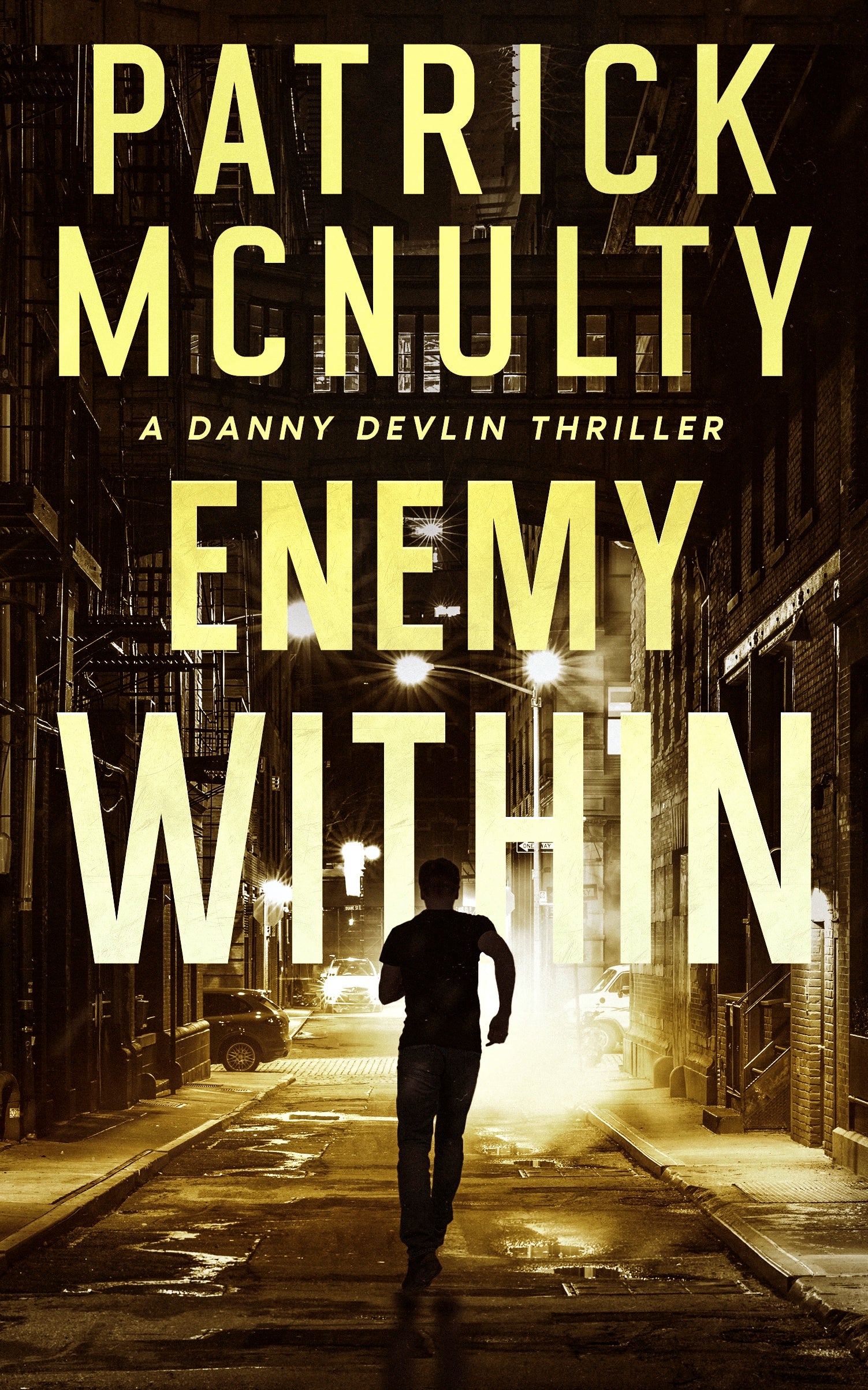 Enemy Within: A Danny Devlin Thriller – Patrick McNulty